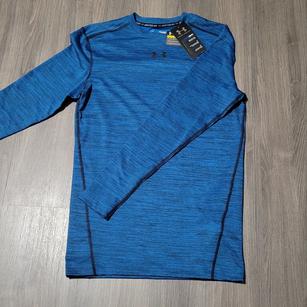 Nwt Under Armour Blue Long Sleeve Shirt